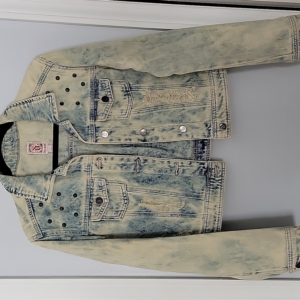 Decree Cropped Jean Jacket